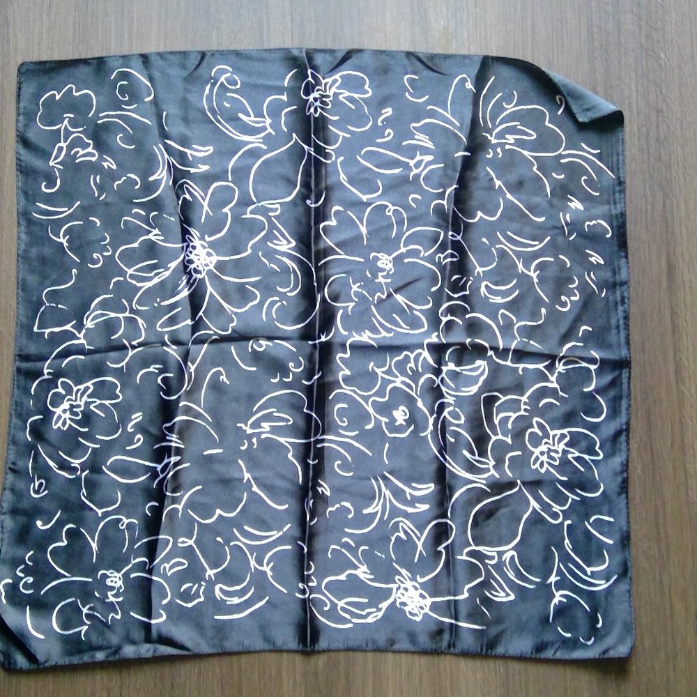 Scarf - Picture 2 of 2